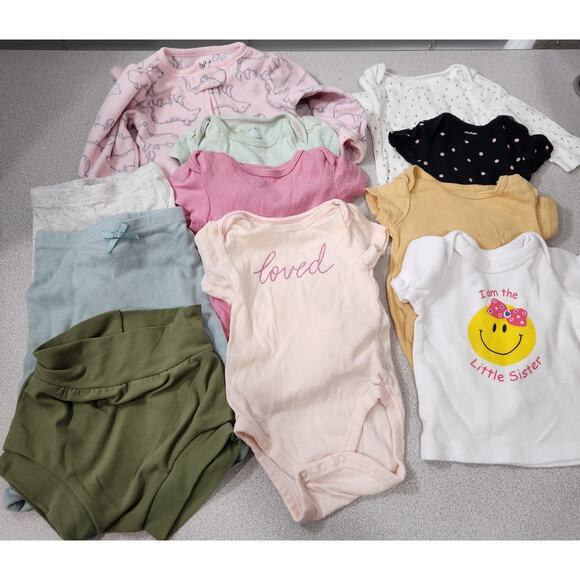 Mixed Brand Name Lot of 11 Items Baby Girl Items 0-3 / 3-6 Sizes - Picture 1 of 3